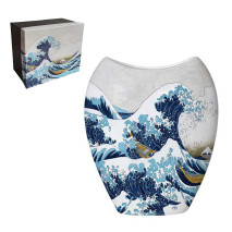 Vase la vague d'Hokusai